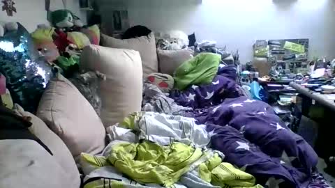 domenic1987 online show from 04-18-26, 05:55