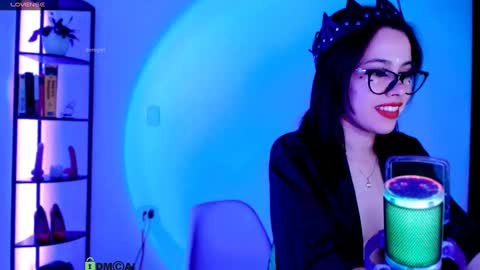 Snapshot of domgiirl chatting on 12-14-24, 03:36 Mistress online show from 12-14-24, 03:36