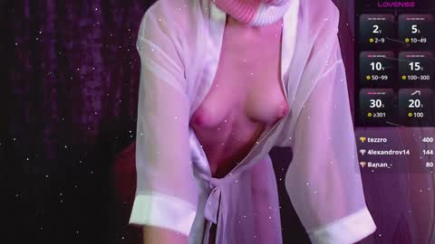 Snapshot of domiiniicana chatting on 12-20-24, 05:40 domiiniicana online show from 12-20-24, 05:40