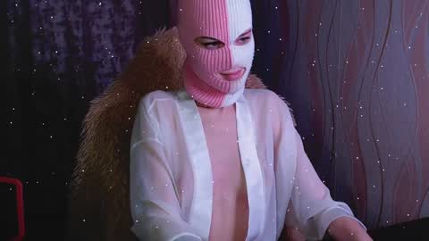 Snapshot of domiiniicana chatting on 01-06-25, 03:40 domiiniicana online show from 01-06-25, 03:40