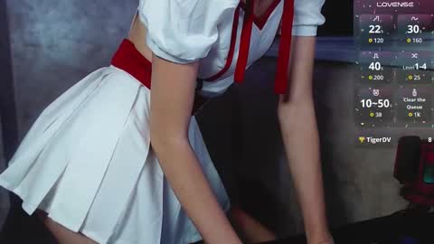 Snapshot of domiiniicana chatting on 09-18-25, 04:31 domiiniicana online show from 09-18-25, 04:31