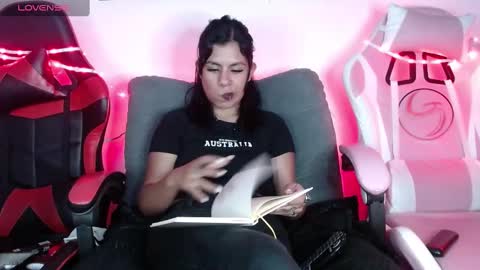 Snapshot of domina_lia chatting on 02-07-25, 03:01 Domina Lia online show from 02-07-25, 03:01