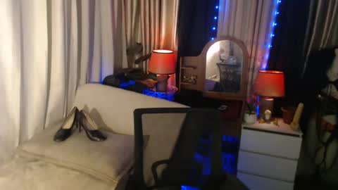 diana online show from 12-16-24, 02:15