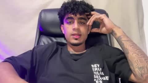 Snapshot of dominic_brand chatting on 02-08-26, 11:24 Brandon online show from 02-08-26, 11:24