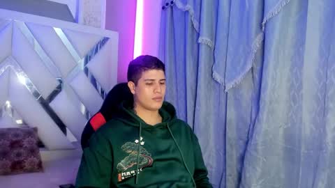 DOMI online show from 02-21-26, 03:40