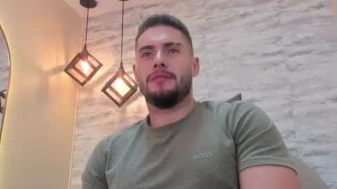 Snapshot of dominic_de_luca chatting on 06-24-26, 12:37 dominic de luca online show from 06-24-26, 12:37