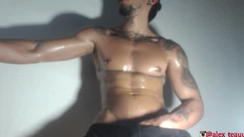 DOMI online show from 10-27-25, 04:38