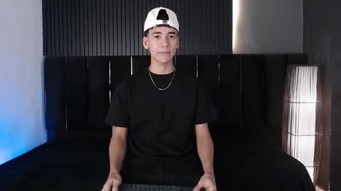 Dominic online show from 03-03-26, 01:12