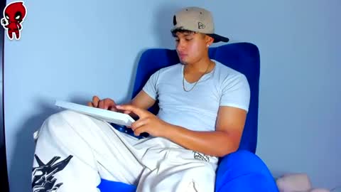 Snapshot of dominick_king chatting on 07-28-26, 04:41 Dominic online show from 07-28-26, 04:41