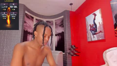 Snapshot of dominicsccott chatting on 01-19-25, 01:33 Dominicscott online show from 01-19-25, 01:33