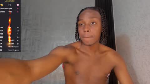 Snapshot of dominicsccott chatting on 02-21-25, 01:55 Dominicscott online show from 02-21-25, 01:55