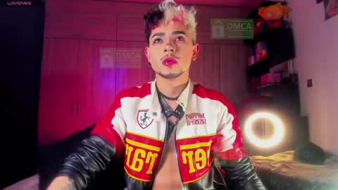 Dominik Eclipse  online show from 04-15-26, 10:00