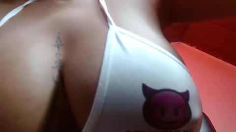  D O M I N K  online show from 03-10-26, 09:36