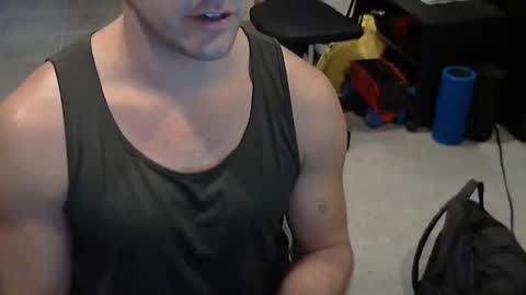 domjfriesen1541 online show from 10-28-25, 02:31