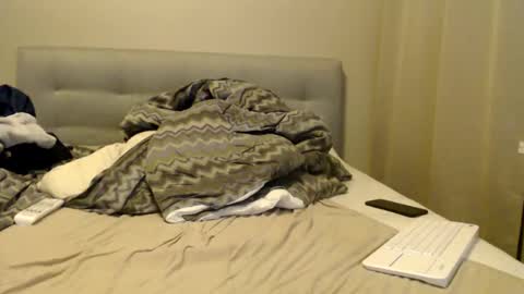 Snapshot of domnorwegian chatting on 04-15-26, 03:35 domnorwegian online show from 04-15-26, 03:35