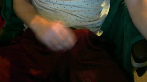 Snapshot of domohead0 chatting on 04-28-26, 01:59 dom online show from 04-28-26, 01:59