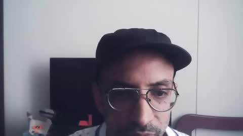 Snapshot of don__chi chatting on 12-26-24, 08:00 don__chi online show from 12-26-24, 08:00