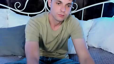 Snapshot of don_di chatting on 07-26-26, 03:30 Don online show from 07-26-26, 03:30