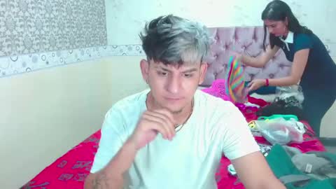 Snapshot of dona_and_carl2 chatting on 01-22-25, 03:09 DONA Y CARL online show from 01-22-25, 03:09