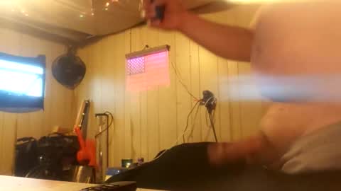 donaldblades04 online show from 05-19-26, 11:27