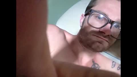 Snapshot of donaldketch05 chatting on 11-29-25, 09:56 donaldketch05 online show from 11-29-25, 09:56