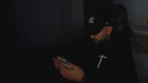 Snapshot of donchriiis chatting on 03-26-26, 03:01 donchriiis online show from 03-26-26, 03:01