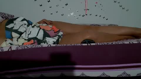 Snapshot of donnaconforme chatting on 09-08-25, 09:25 Dona online show from 09-08-25, 09:25