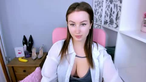 DonnaSensual online show from 07-18-26, 12:09