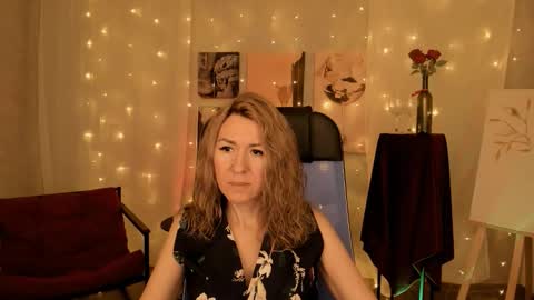 Donna online show from 12-18-25, 03:29