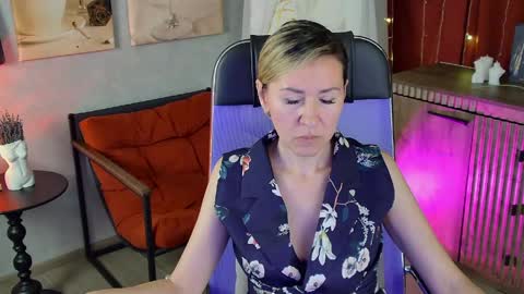 Donna online show from 05-21-26, 06:59