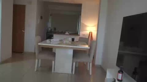 Donatella online show from 10-24-25, 12:12