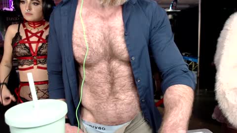 Donny online show from 02-02-25, 01:34