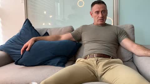 Donny online show from 11-27-25, 06:54