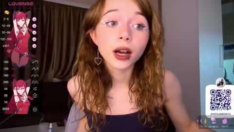 Snapshot of dontoke_ chatting on 11-12-25, 02:28 Nicole online show from 11-12-25, 02:28