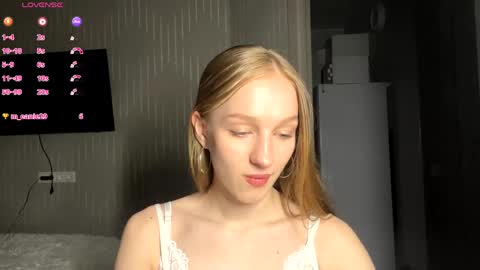 Snapshot of doreathagustave chatting on 05-16-26, 10:30 Anika online show from 05-16-26, 10:30
