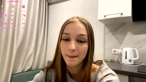 Snapshot of doreathagustave chatting on 06-14-26, 08:44 Anika online show from 06-14-26, 08:44