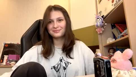 Ashley online show from 07-08-26, 06:07