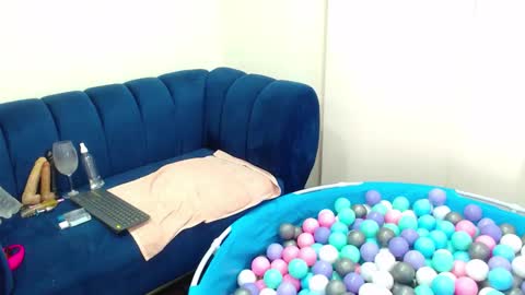 Anny online show from 11-03-25, 11:44