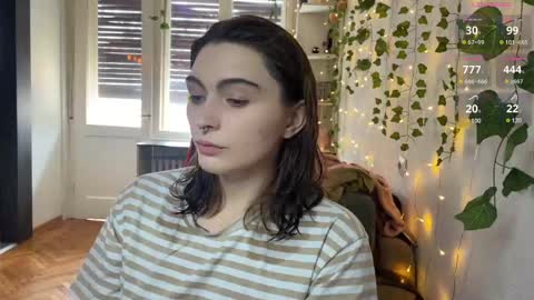 Snapshot of dorfmatratze_ chatting on 02-24-25, 10:37 Alice online show from 02-24-25, 10:37