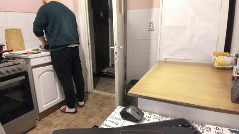 menu  below online show from 12-19-24, 06:01