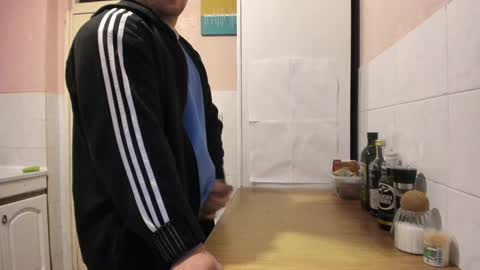 menu  below online show from 01-14-25, 07:59