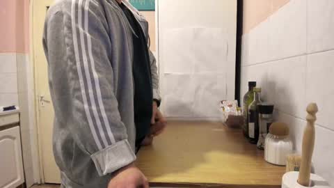 menu  below online show from 02-09-25, 03:12