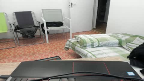 menu  below online show from 04-07-26, 01:00