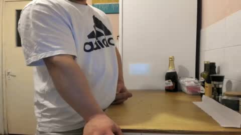 menu  below online show from 04-15-26, 09:04