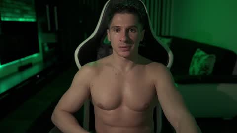 Dorian Reyes online show from 02-02-25, 02:59