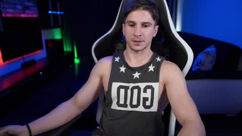 Dorian Reyes online show from 02-08-25, 02:26