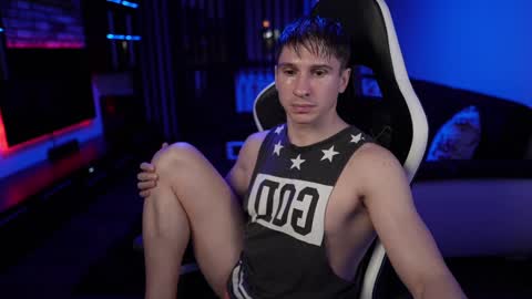 Dorian Reyes online show from 02-09-25, 03:32