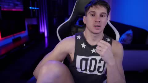 Dorian Reyes online show from 02-10-25, 01:46