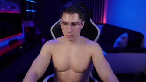 Dorian Reyes online show from 02-12-25, 01:30