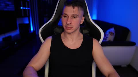 Dorian Reyes online show from 09-28-25, 12:27